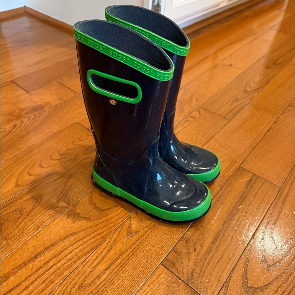 Bogs Kids' Blue and Green Rain Boots